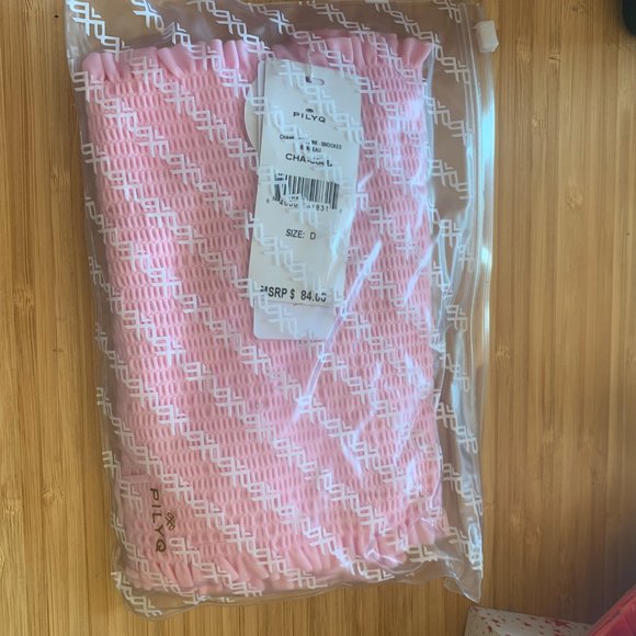 PILYQ Champagne Pink Smocked Bandeau Bikini Top Small NWT - Picture 3 of 3